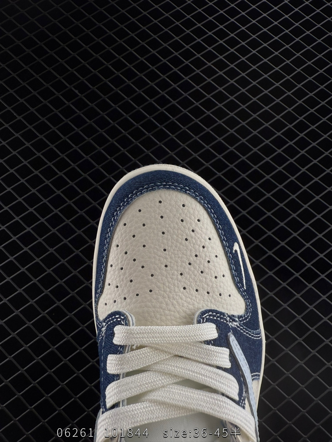 Nike Air Jordan 1 x Travis Scott